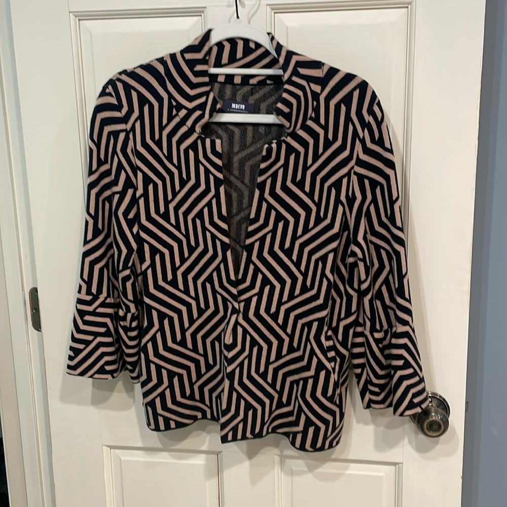 Ladies sweater jacket